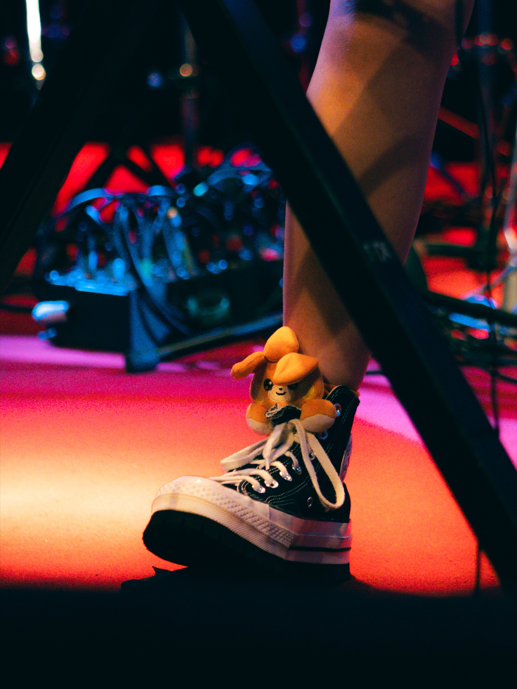 A small tour companion on Kylie’s shoe on stage at New Morning, Paris